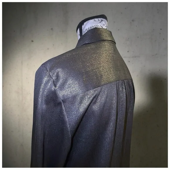 Chico’s Iridescent Sheen Button-Front Blouse – Women’s Size 0 - Picture 10 of 12